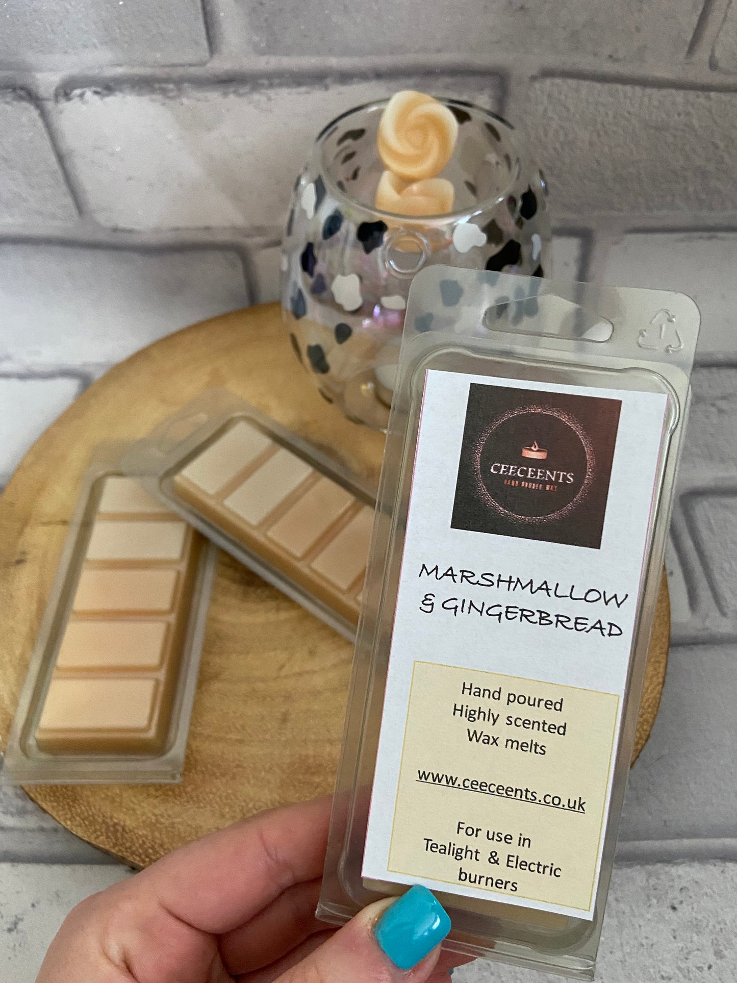 Marshmallow and Gingerbread Snap Bar