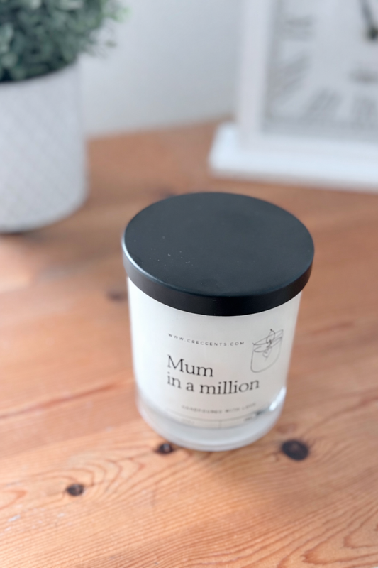 Mum In A Million 30cl Candle