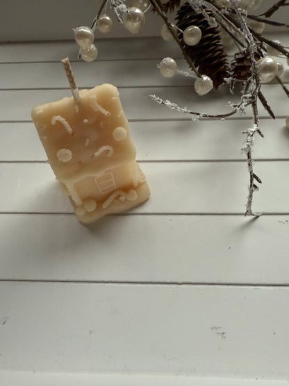 Gingerbread House Candle