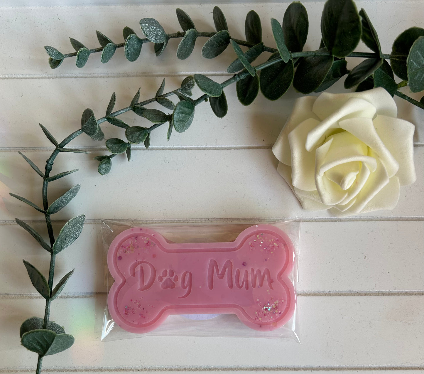 Dog Mum Snap bar