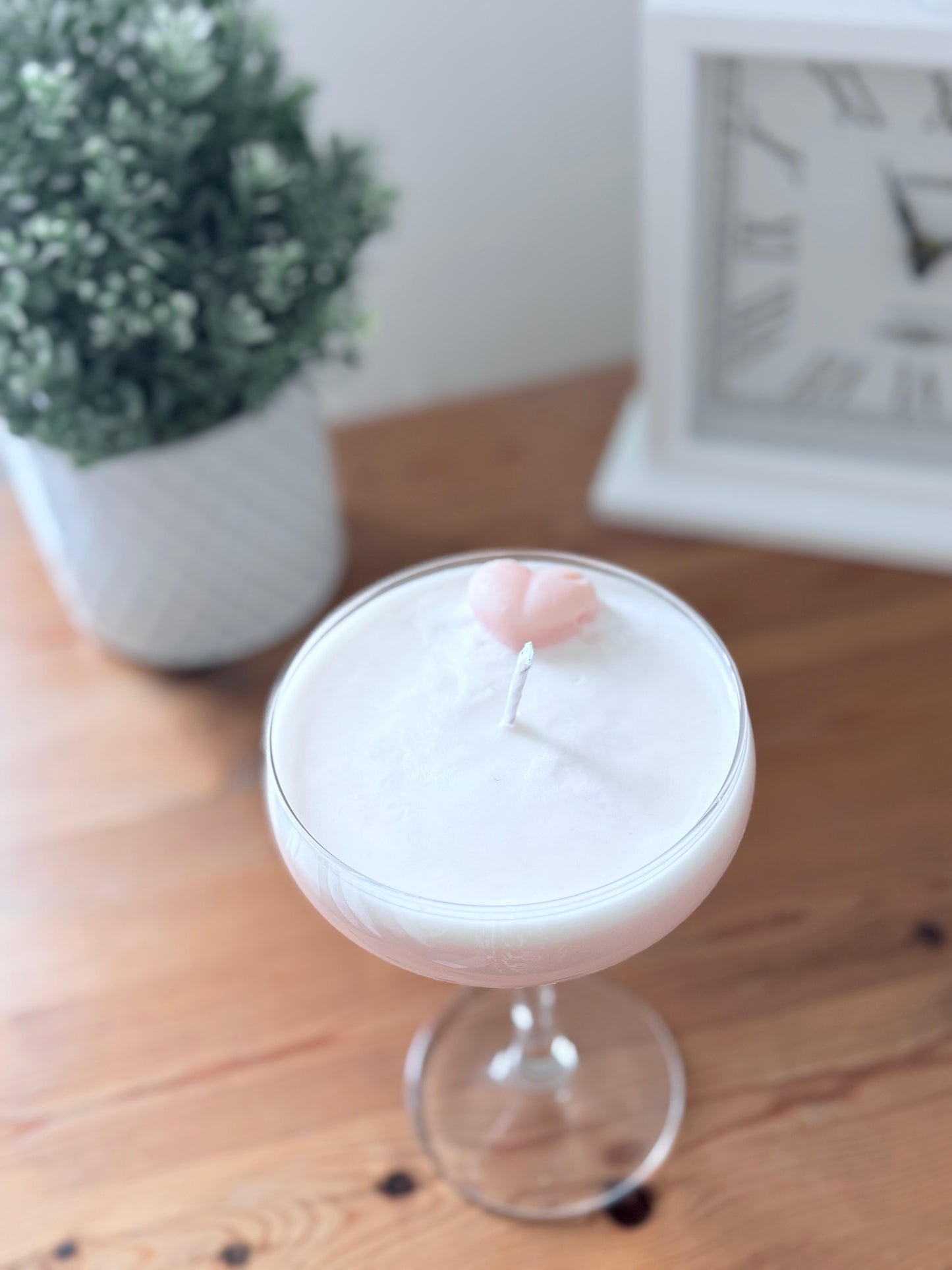 Peachy Sparkling Wine Martini Candle