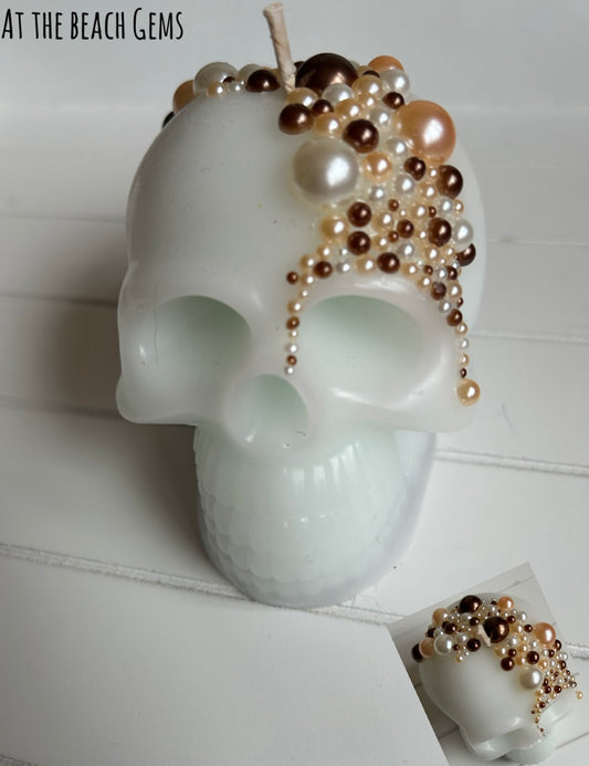 White At the beach Gem Skull Candles